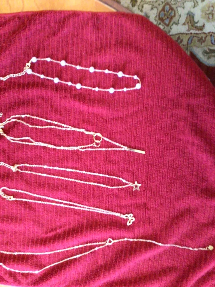 Set of 5 Necklaces thumbnail