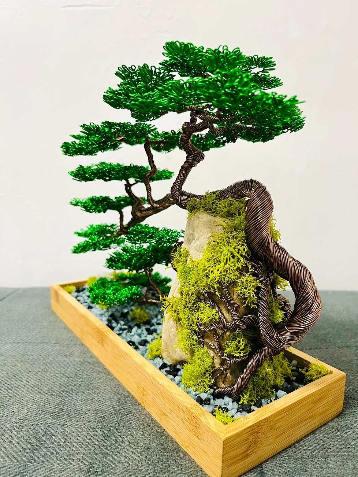 WIRE BONSAI TREE ON THE ROCK image indicator(5)