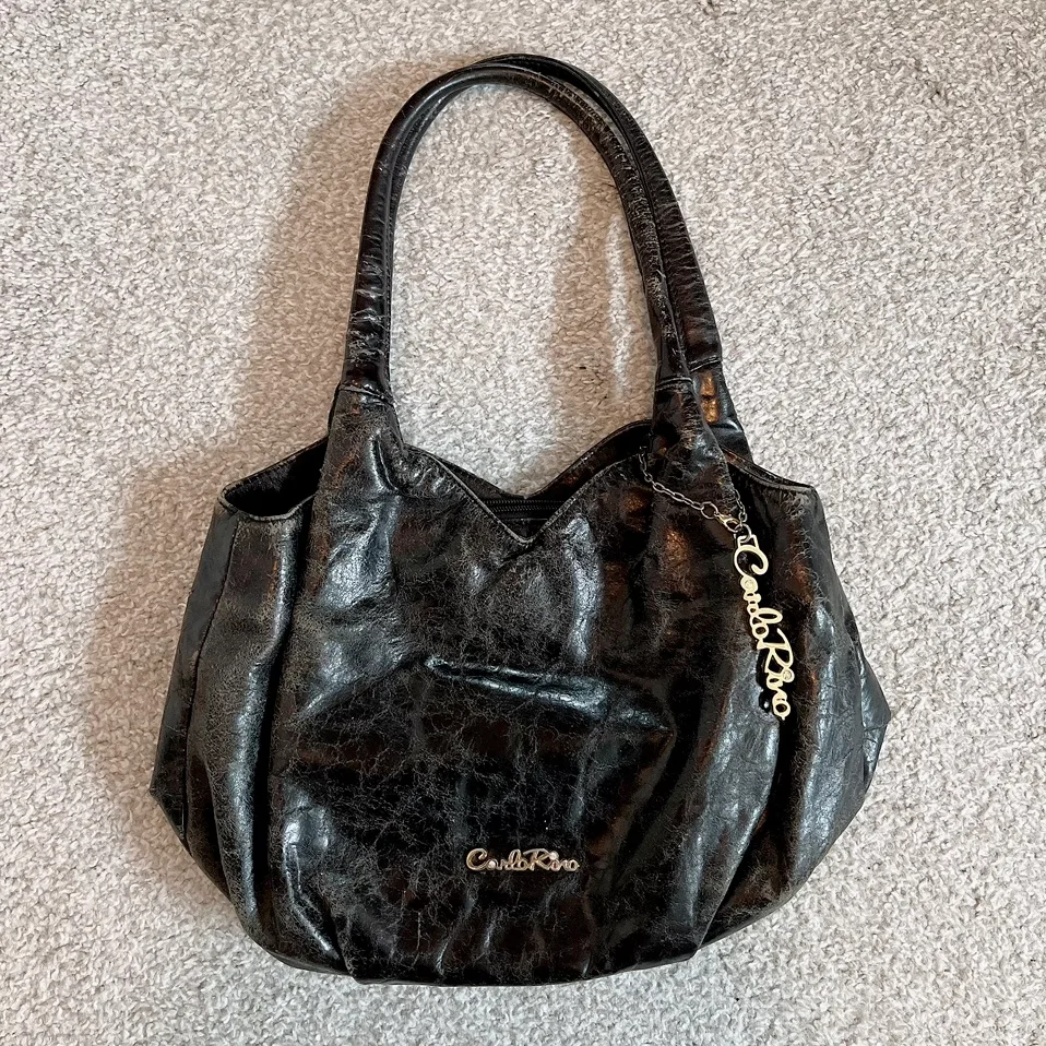 Free women’s shoulder bag #freecycle thumbnail