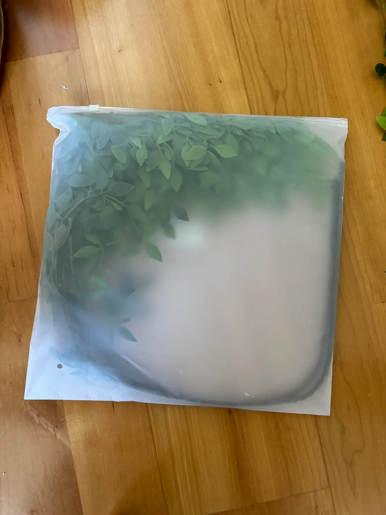 New Artificial Greenery Garland image indicator(2)