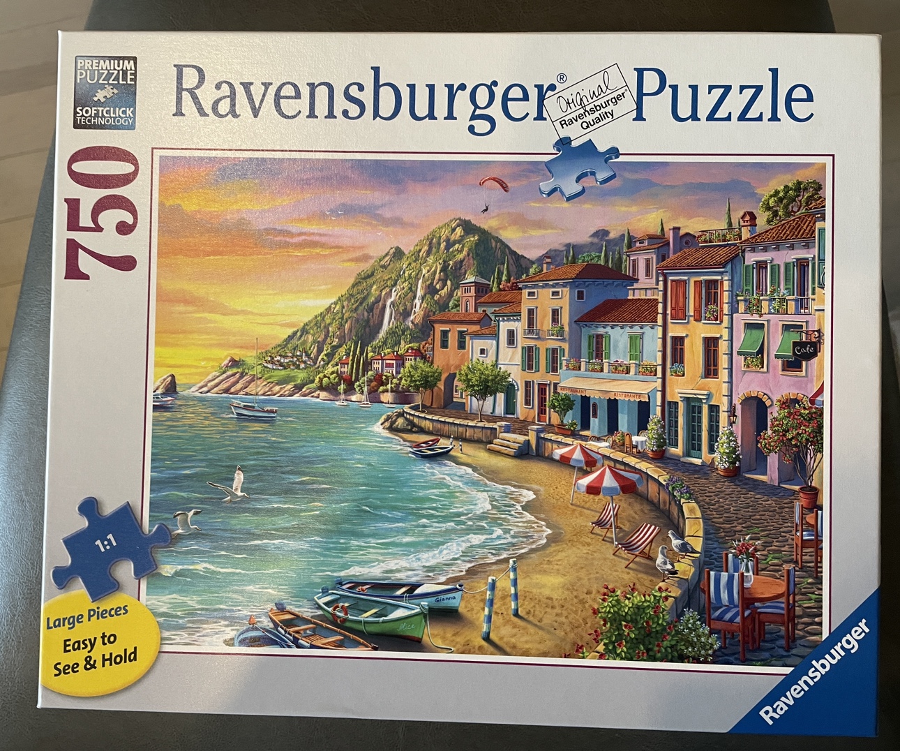 Ravensburger 750 Piece Puzzle - Italian Coastal Town