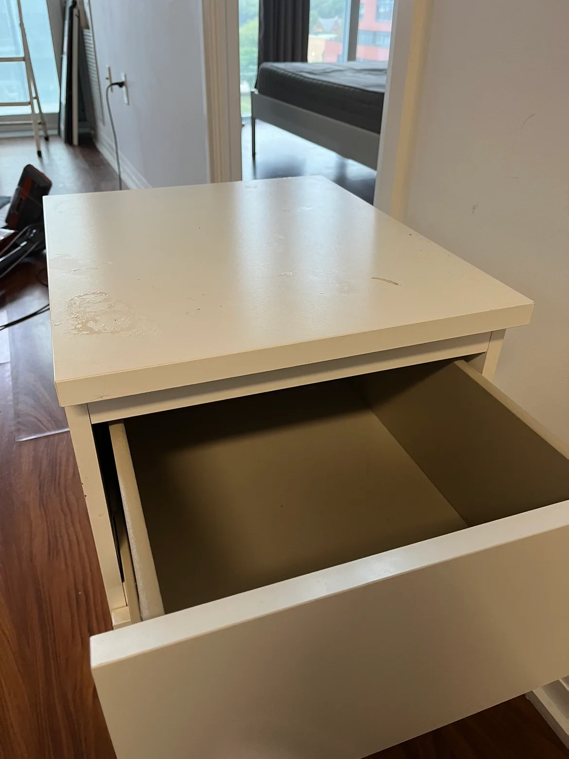 Moving sales -  2 White Nightstand with 2 Drawers image indicator(2)