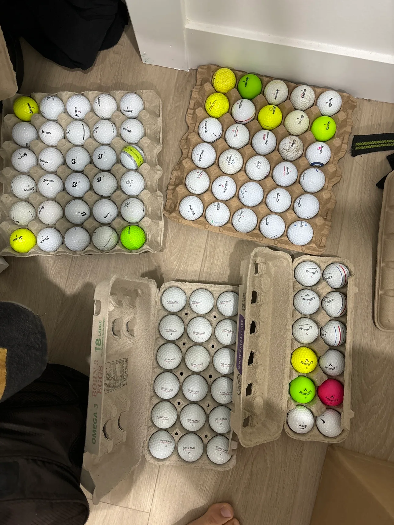 Golf Balls - Lot of 80 thumbnail