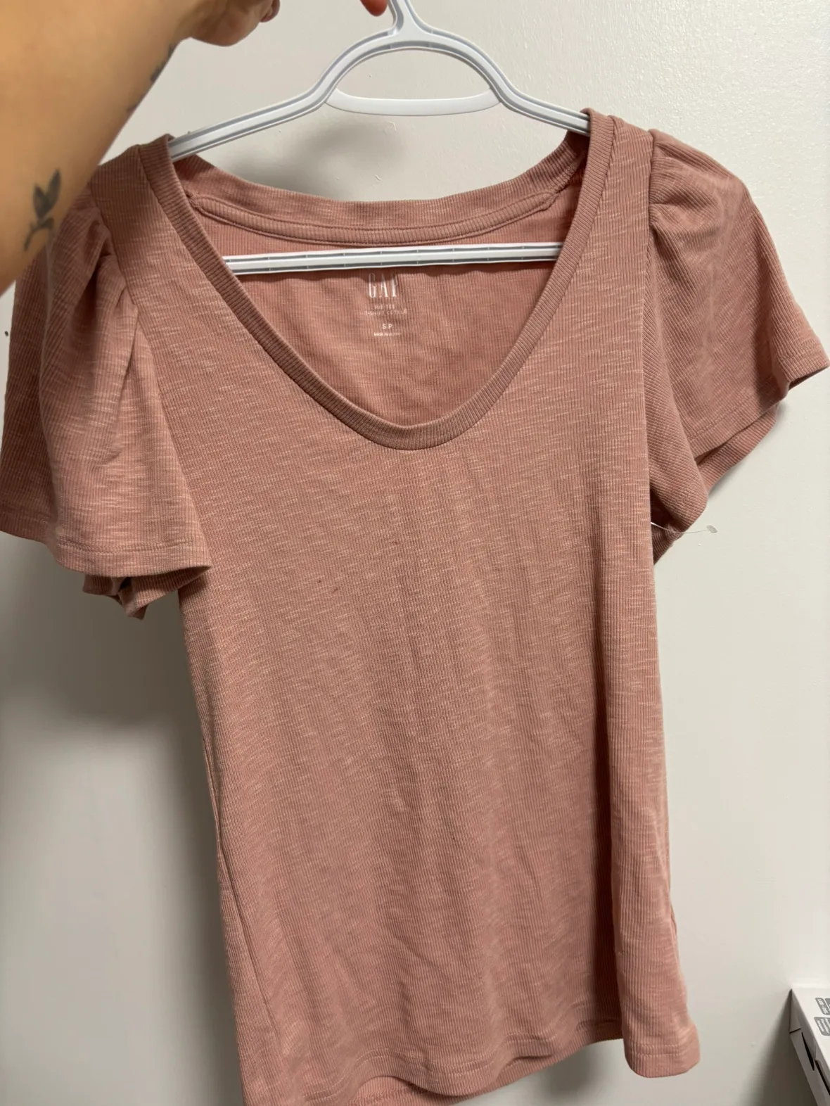 Pink Gap T-shirt - Size S - #freecycle thumbnail