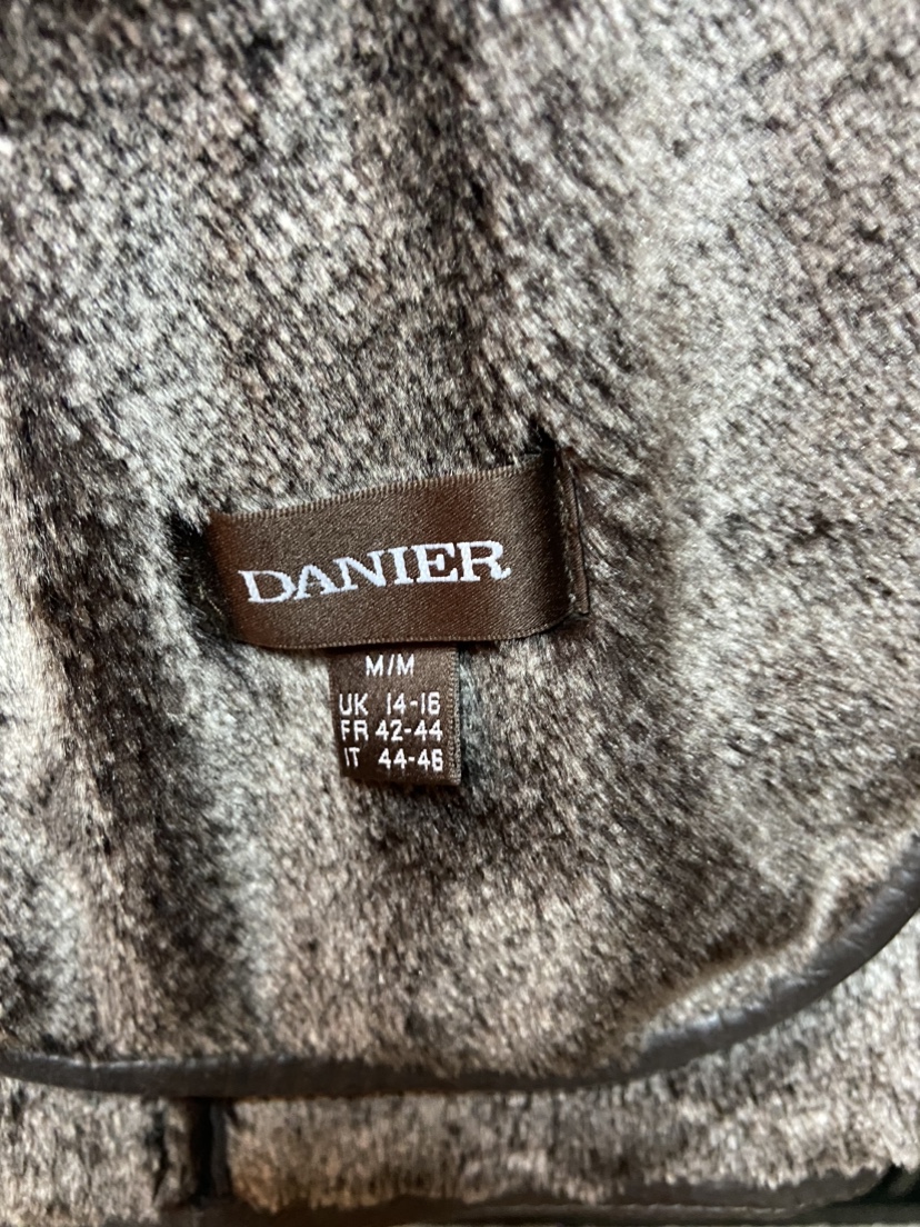 Danier brown leather jacket - photo 4