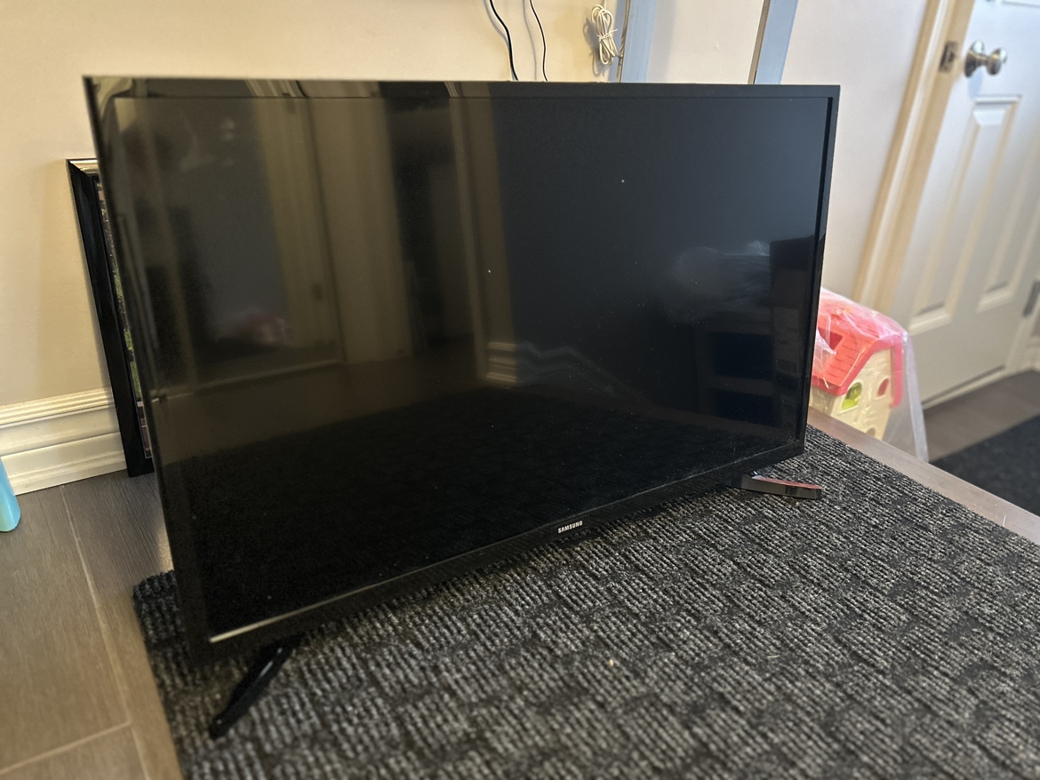 Samsung 32" Smart TV - photo 4