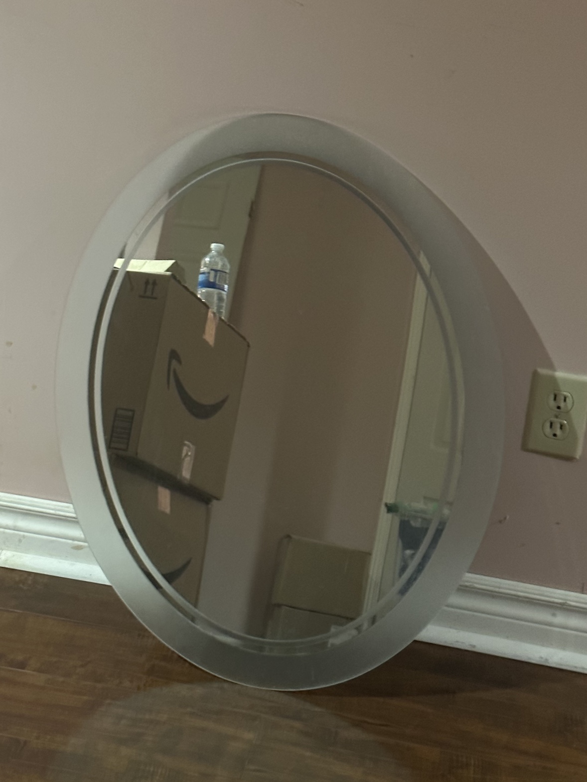 Oval Mirror with Frosted Trim
