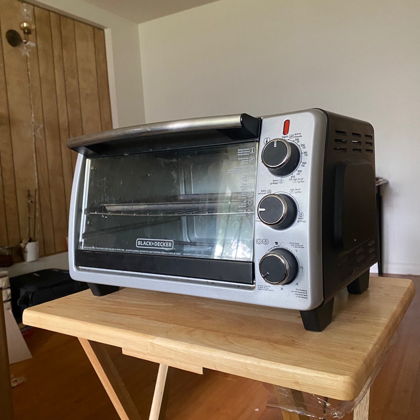 Black and Decker Toaster Oven