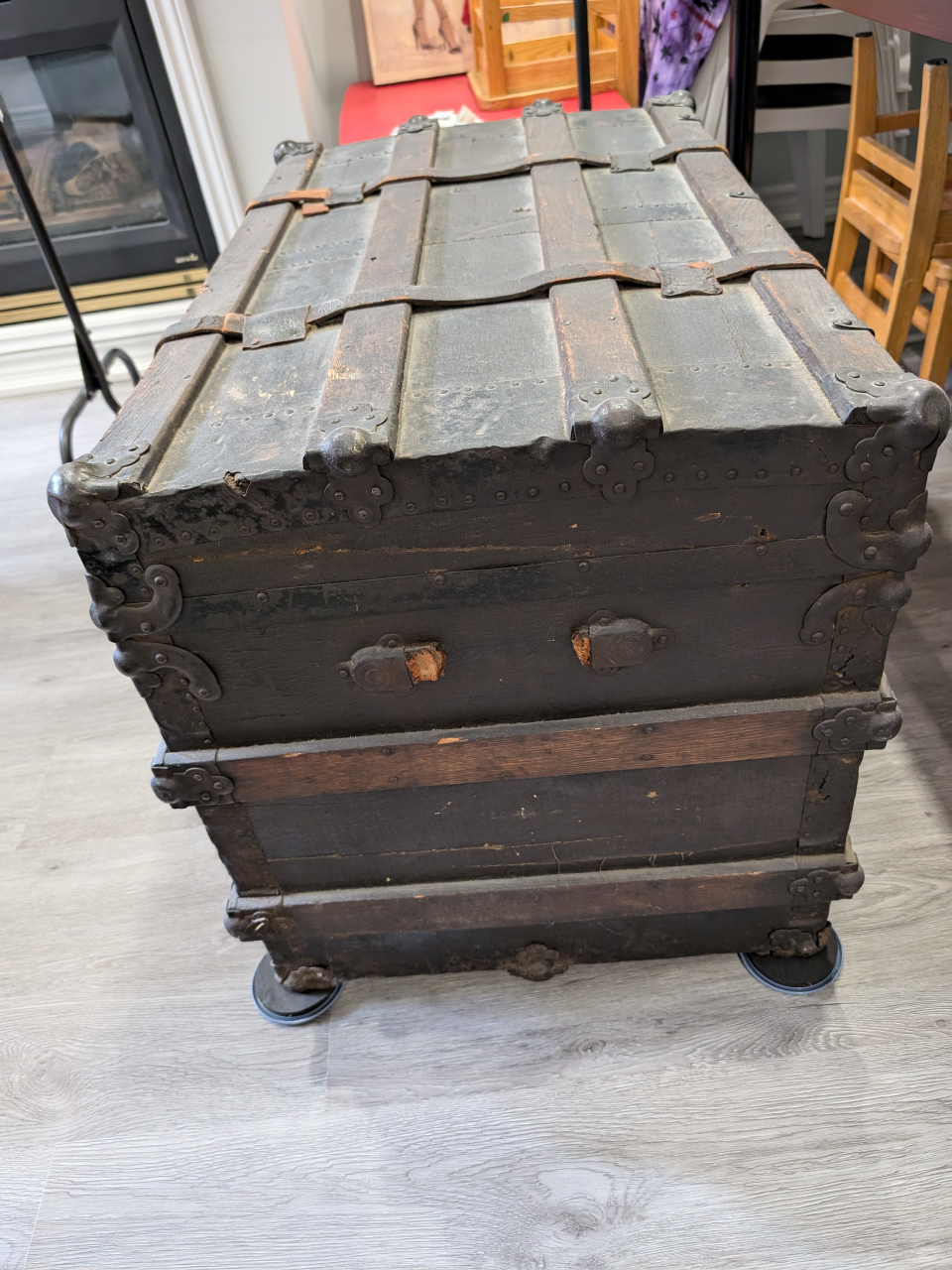 Vintage Steamer Trunk FS - photo 3