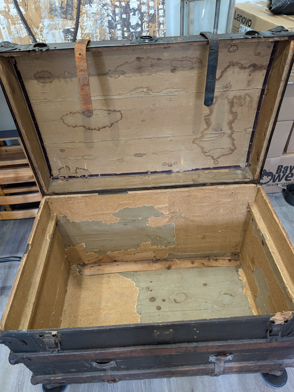 Vintage Steamer Trunk FS - photo 5