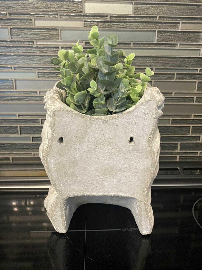 Outdoor Patio Decor: Angel Garden Statue Planter - photo 4