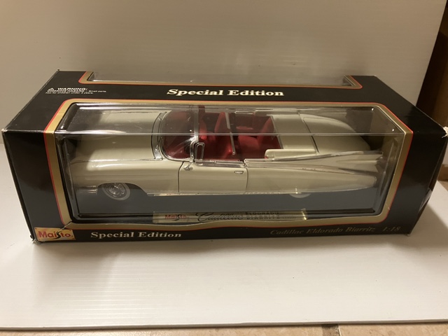 Maisto 1/18 Cadillac Eldorado Biarritz - photo 2