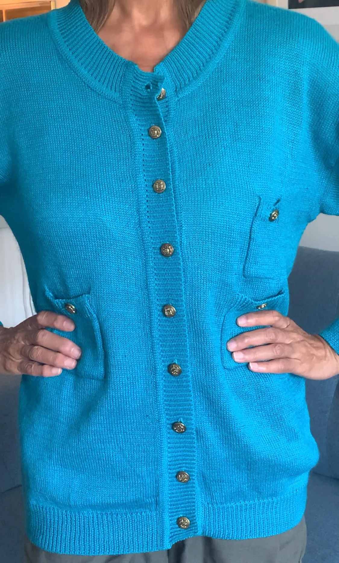 Vintage 80s/90s Teal Cardigan with Pockets image indicator(4)