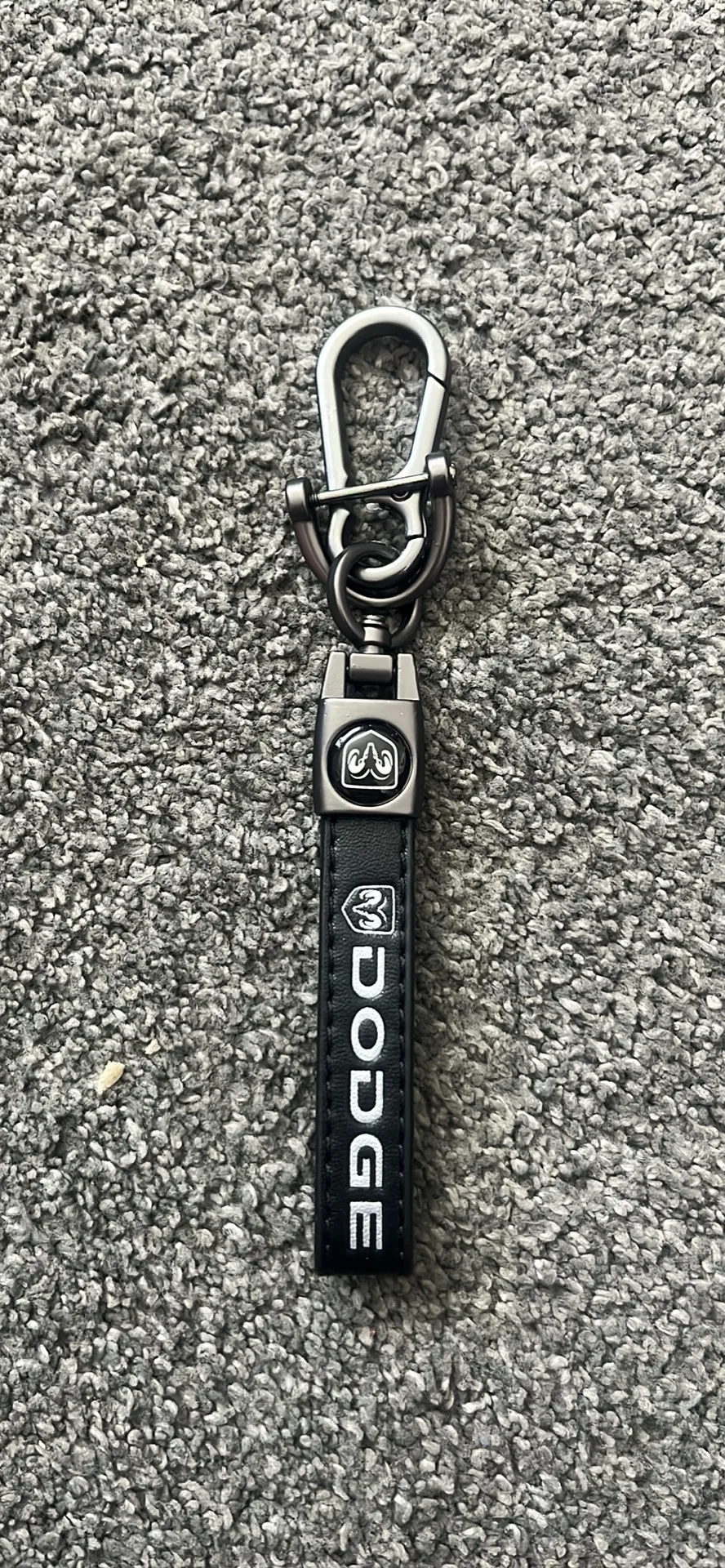 Car Keychain with Screwdriver image indicator(10)