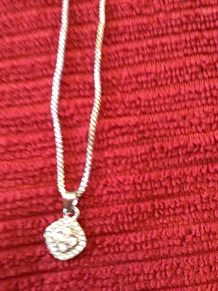 Rhinestone Watch and Bracelet Set image indicator(6)