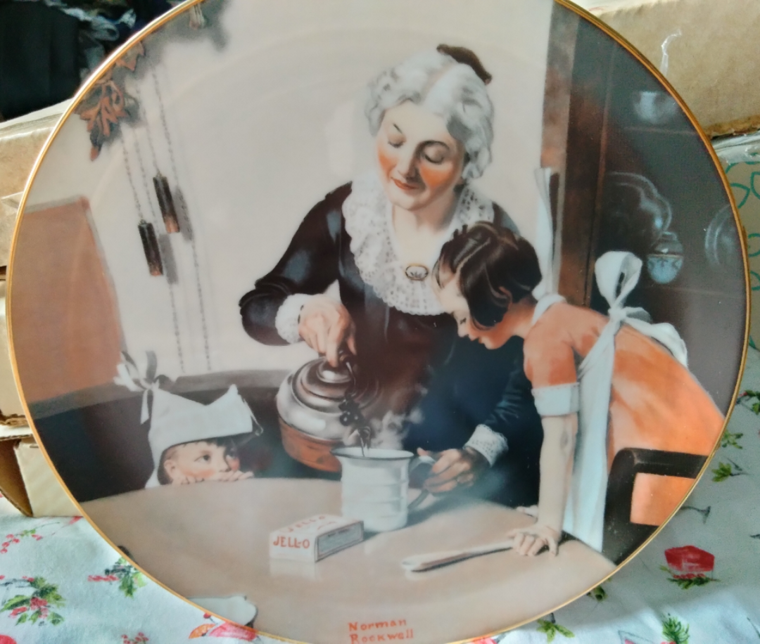 1985 Collector Plate Mom's Special Treat by Norman Rockwell