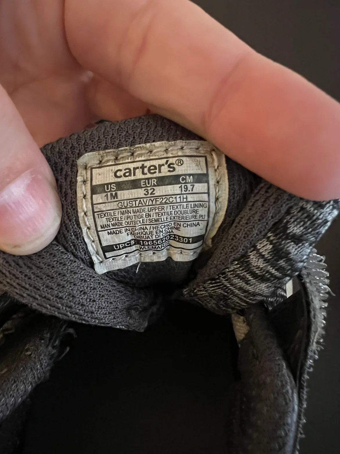 Carter's Size 1 Toddler Boys Sneakers image indicator(4)