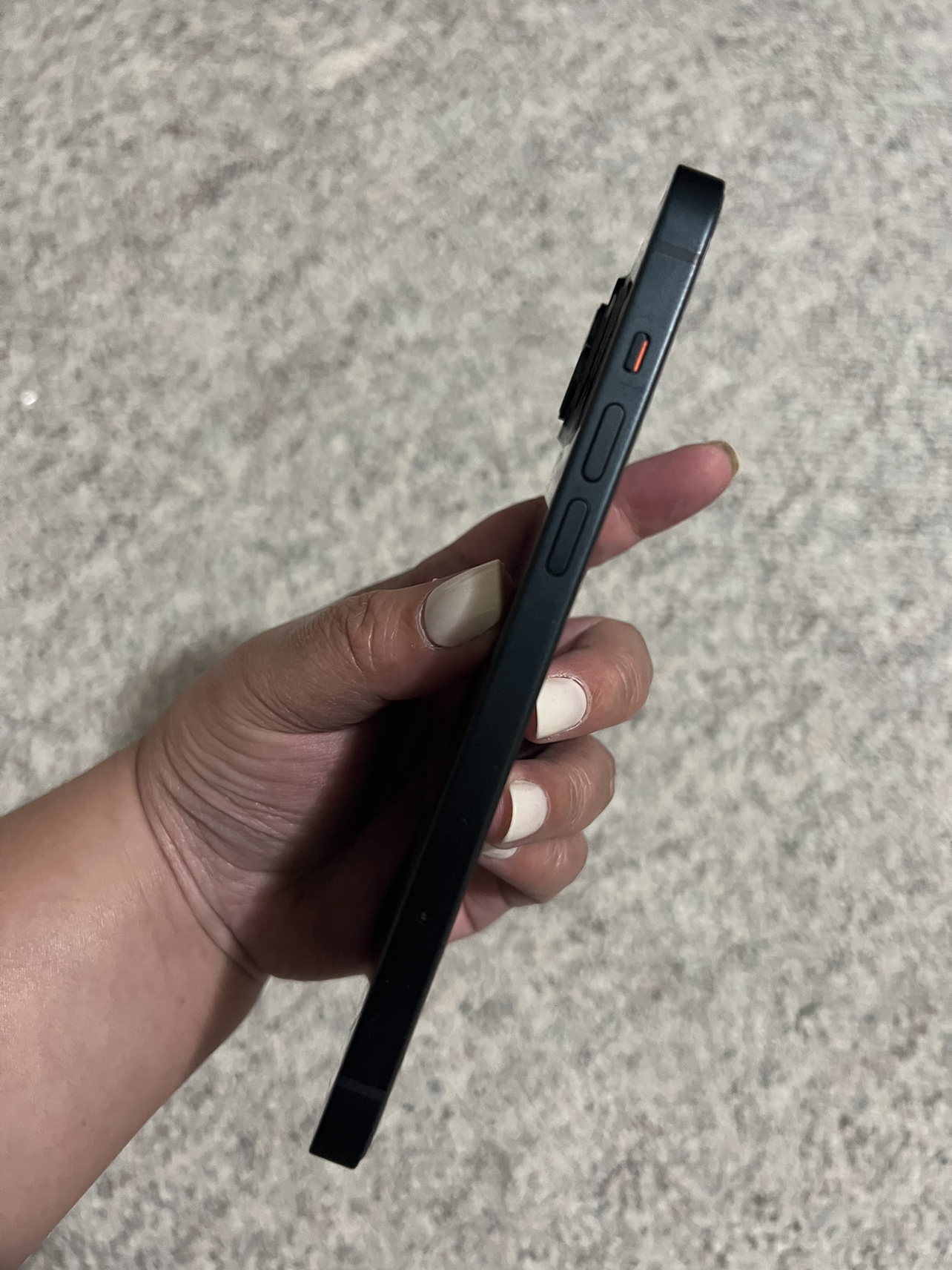 iPhone 14 Plus - photo 2