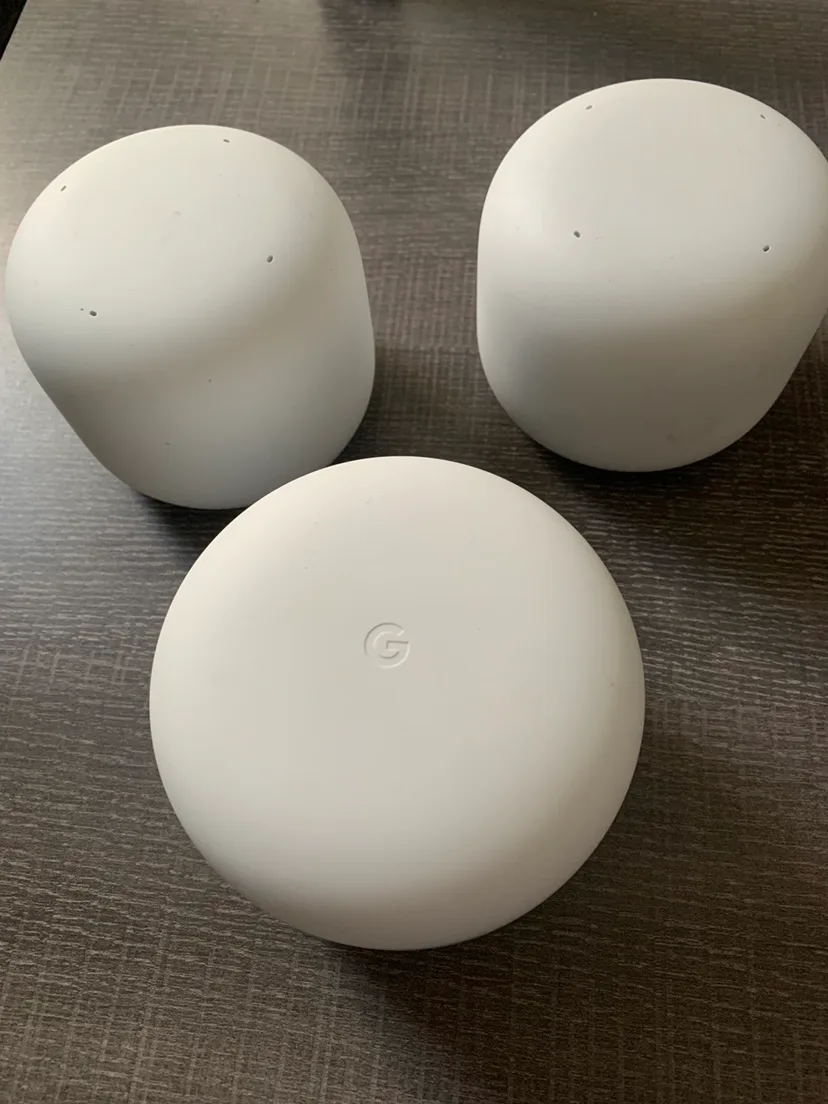 Google Nest Wifi Router 3 Pack thumbnail