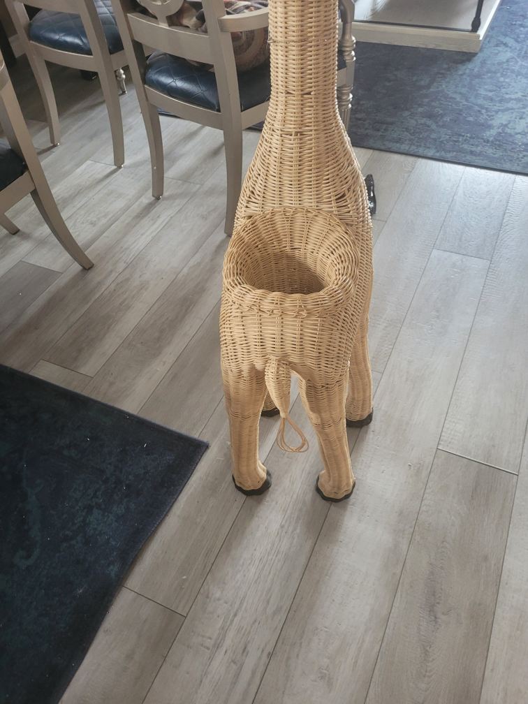 Wicker Giraffe Planter - photo 4