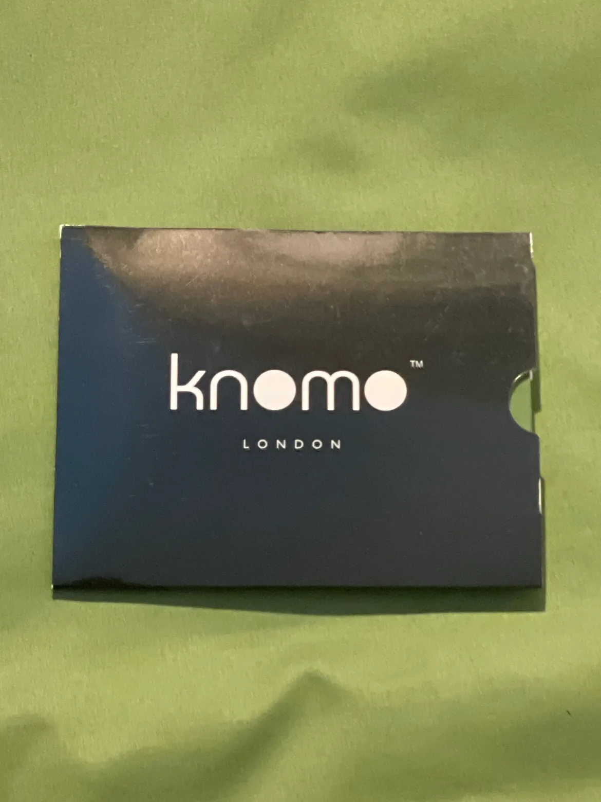 Knomo London Messenger Bag image indicator(3)