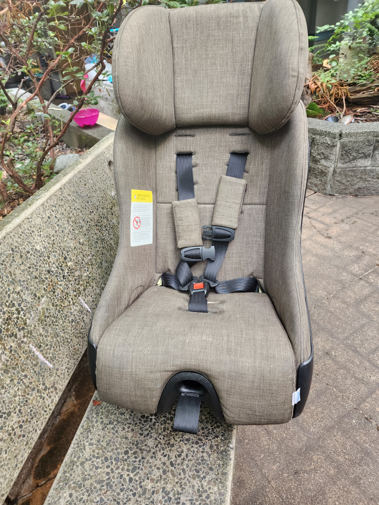 Clek Foonf Car Seat - photo 2
