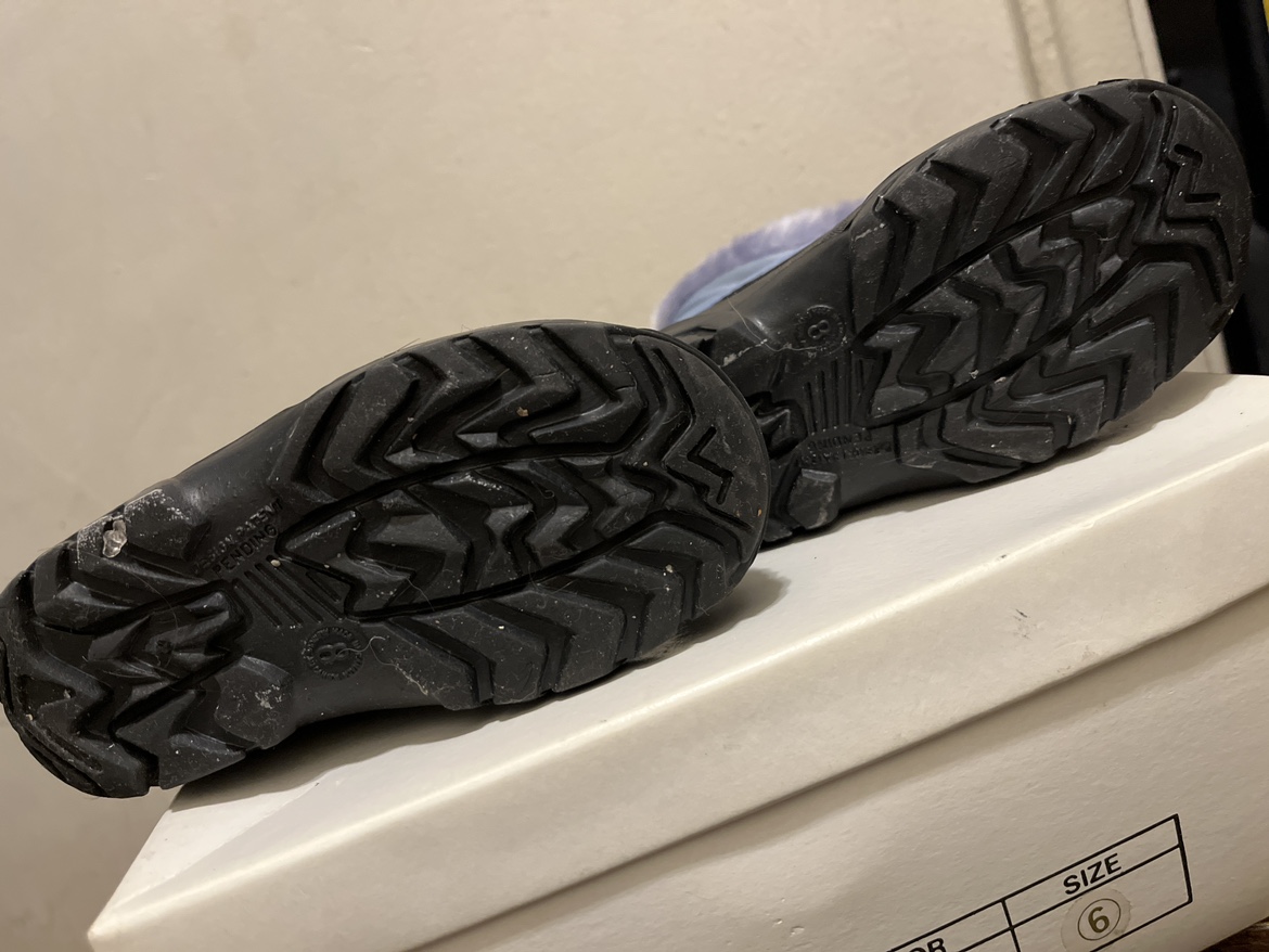 Kamik Winter Boots Size 8 - photo 2