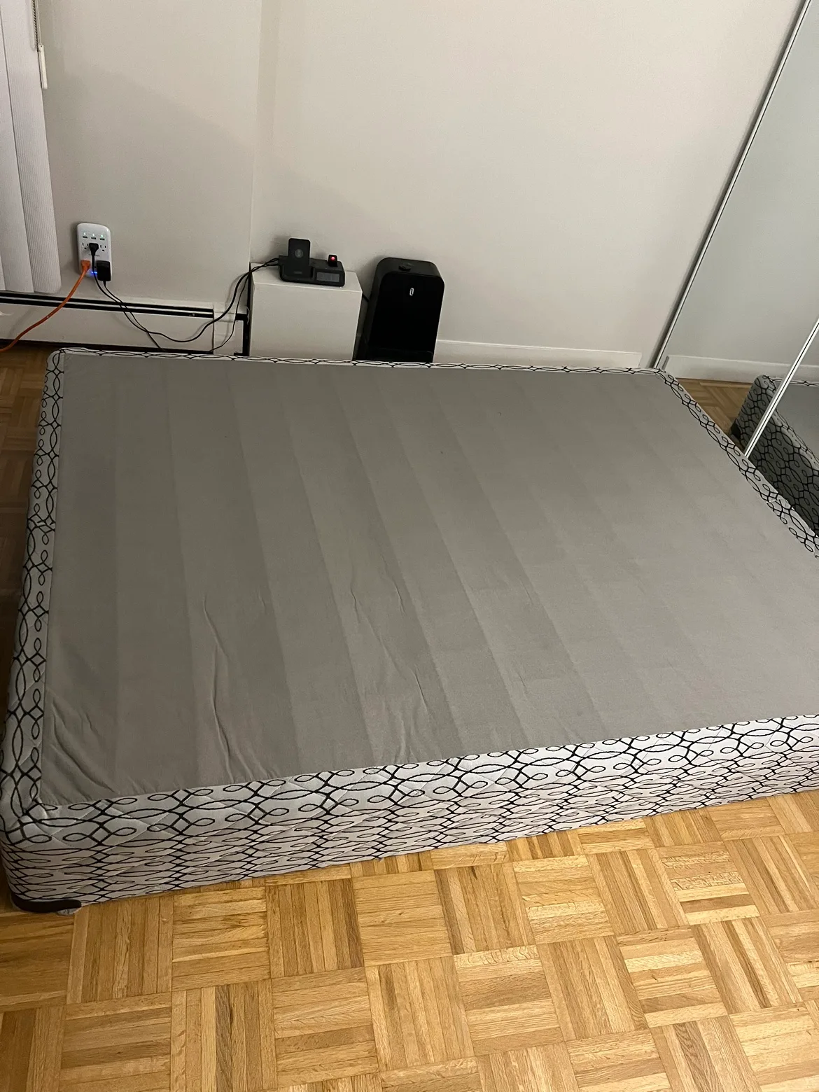 Queen Size Box Spring thumbnail