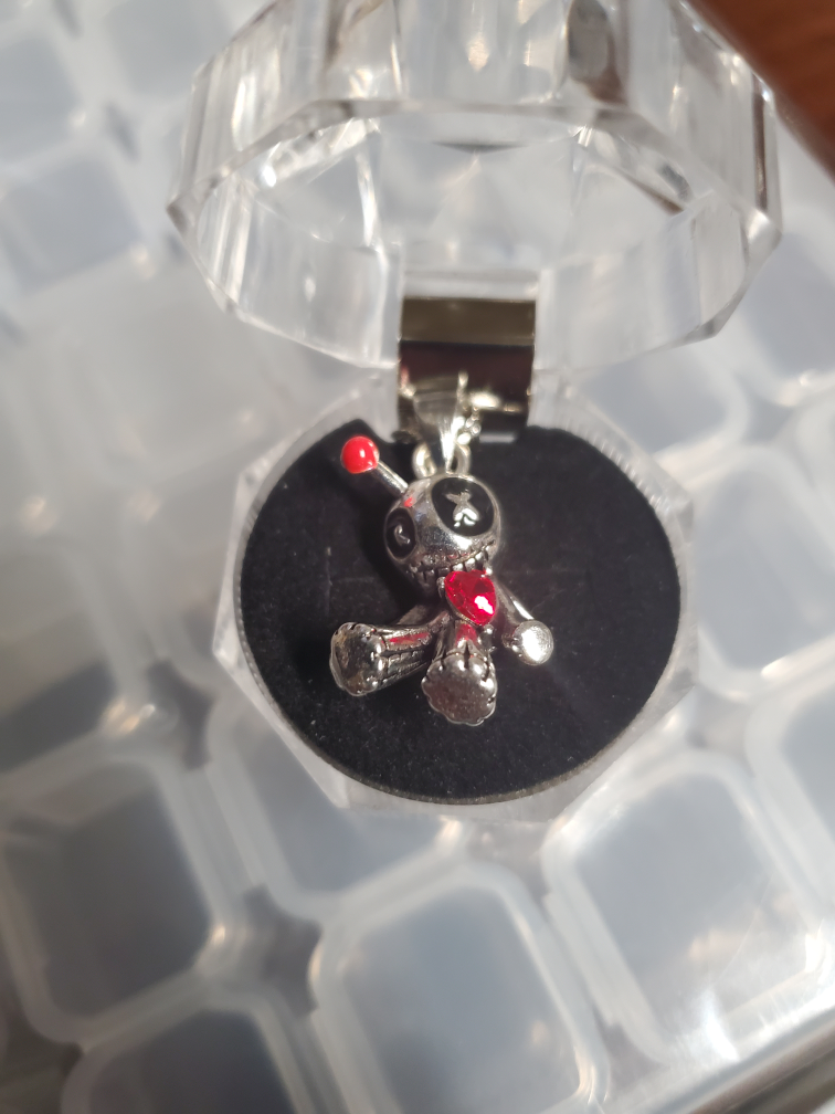 Voodoo Doll Necklace - photo 3