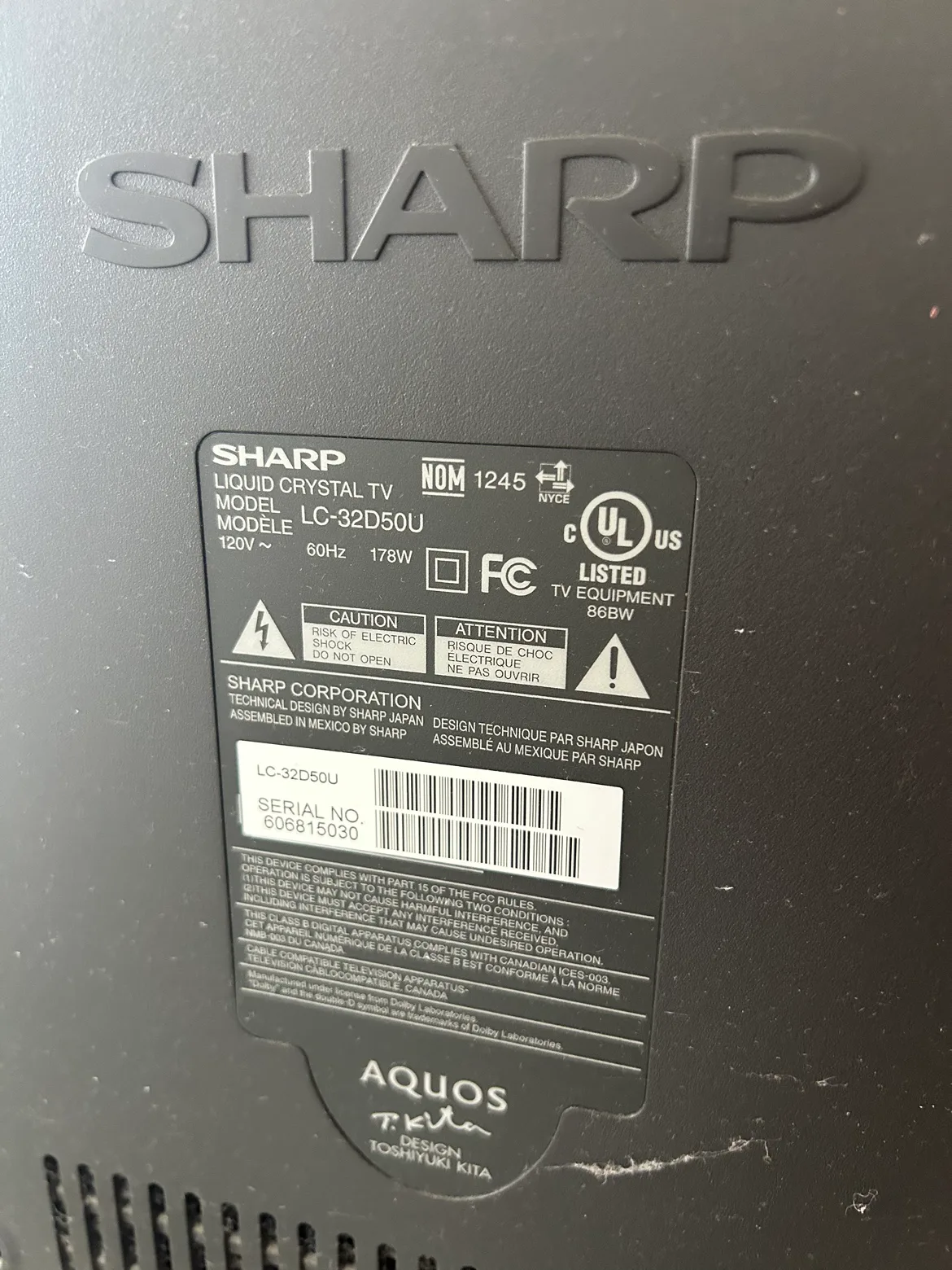 Sharp Aquos 32" LCD TV image indicator(2)