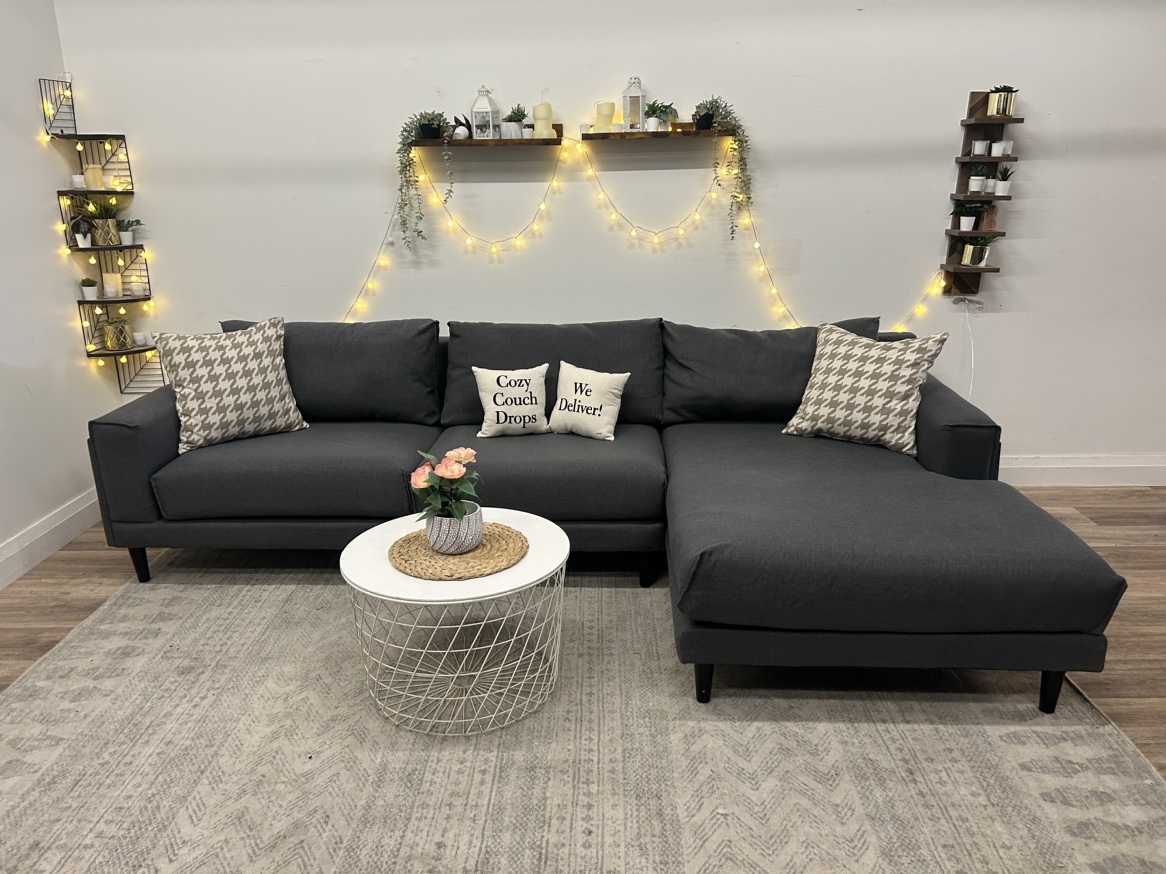 Gorgeous Sectional Sofa 🚚 Delivery Available - photo 2