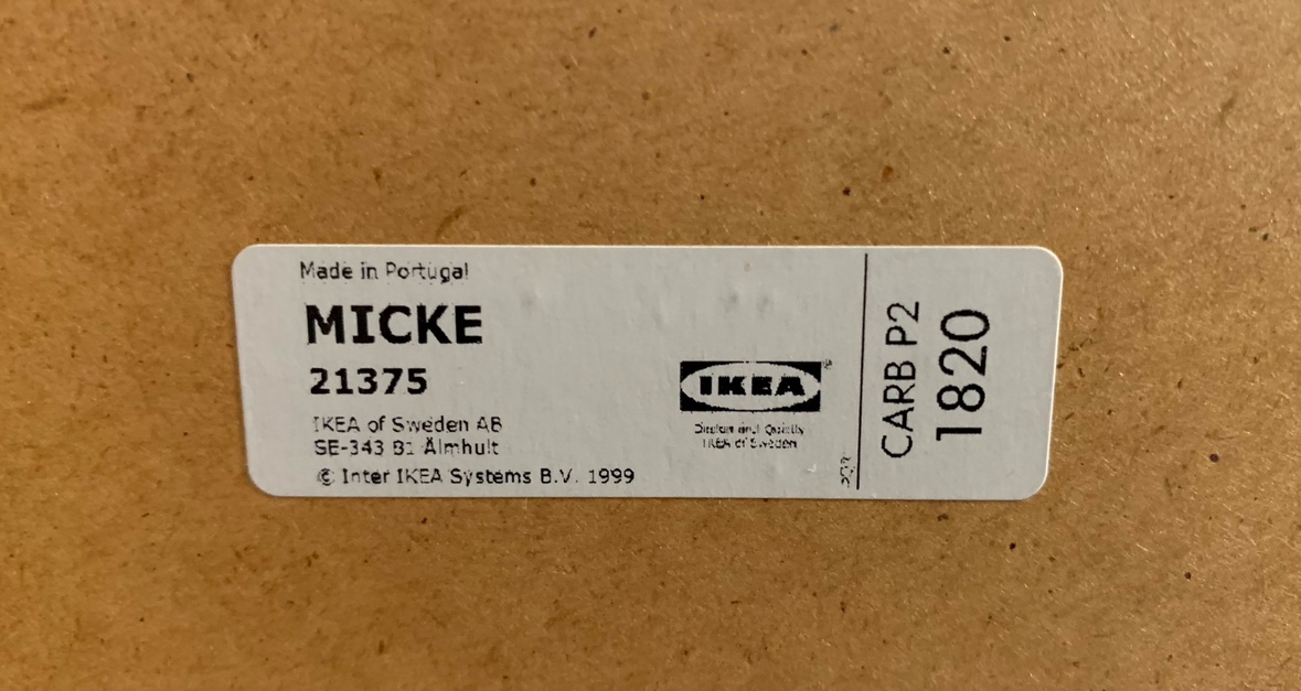 IKEA MICKE Desk with hutch - photo 3