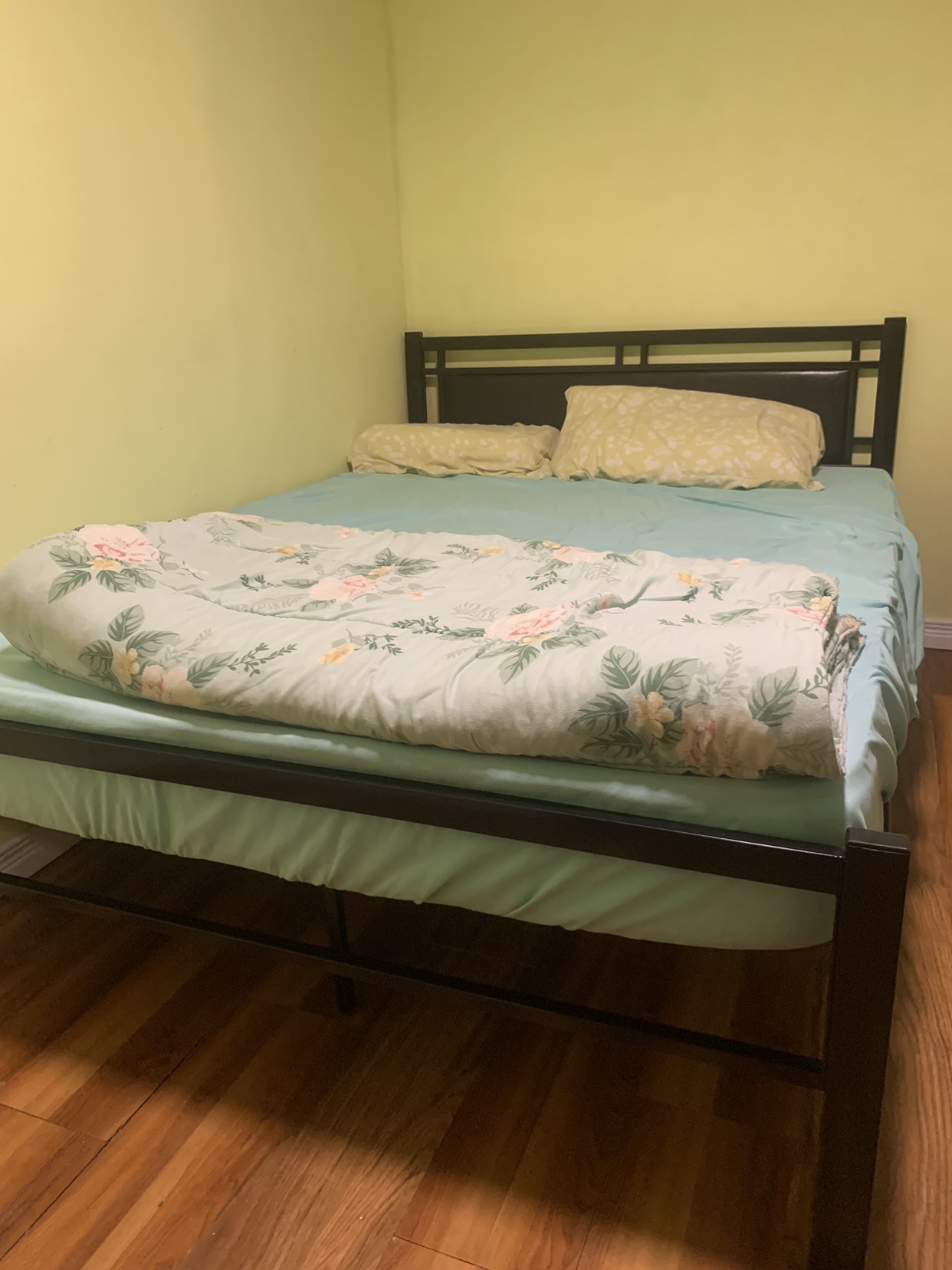 For Sale: Black Steel Bed frame with Mattress - photo 5
