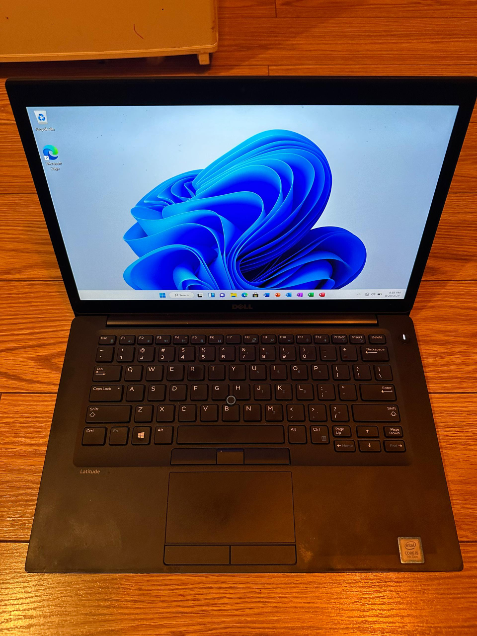 Dell 7480 16GB touchscreen 256SSD