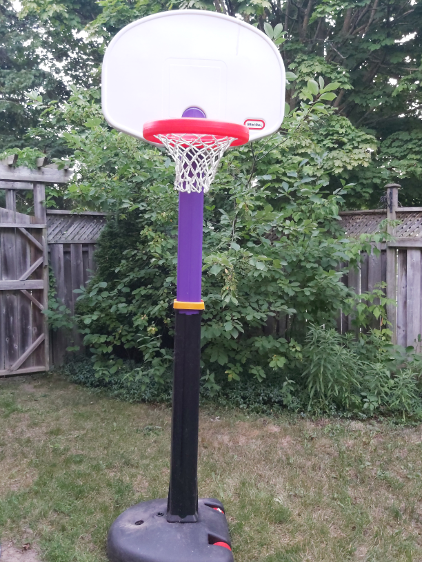 Little Tikes basketball net