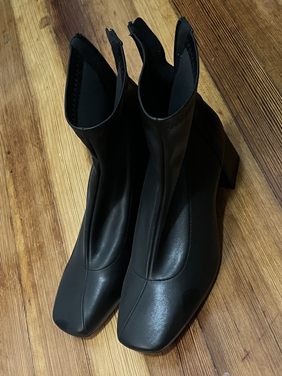 #freecycle Black Ankle Boots