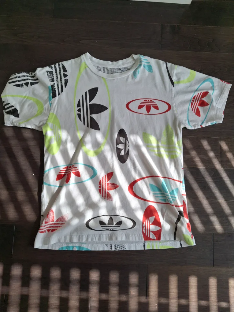 Mens Adidas tshirt. thumbnail