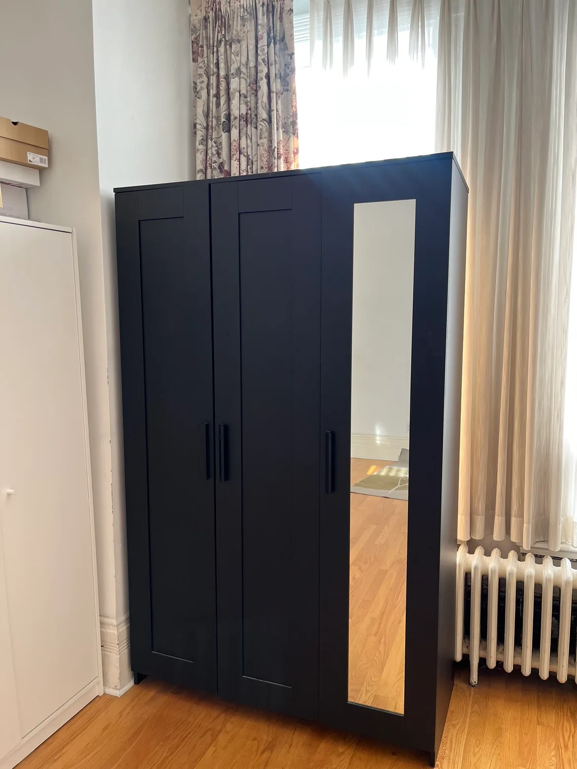 Large 3 door wardrobe thumbnail