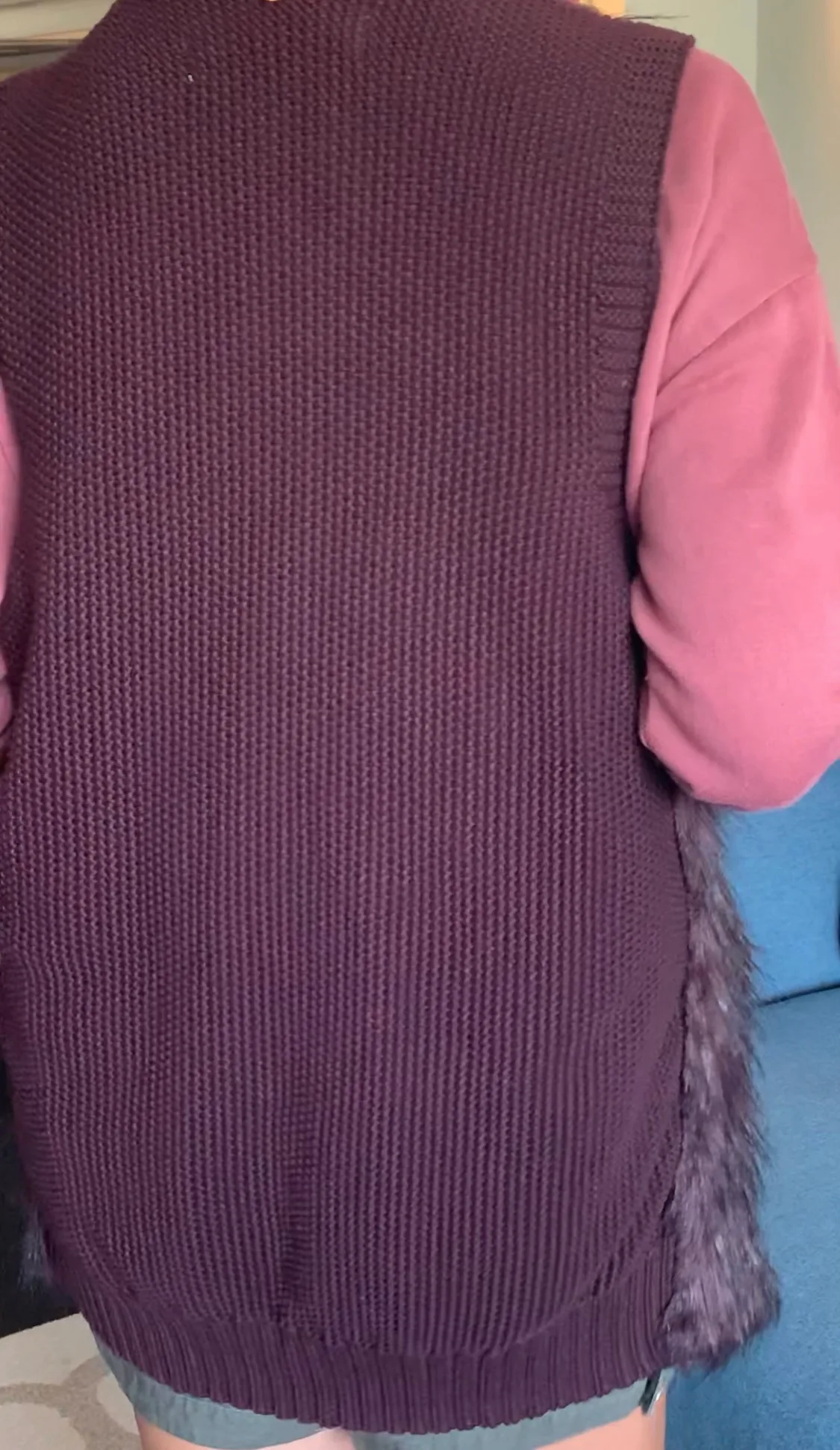 Faux Fur Knitted Purple Vest image indicator(4)