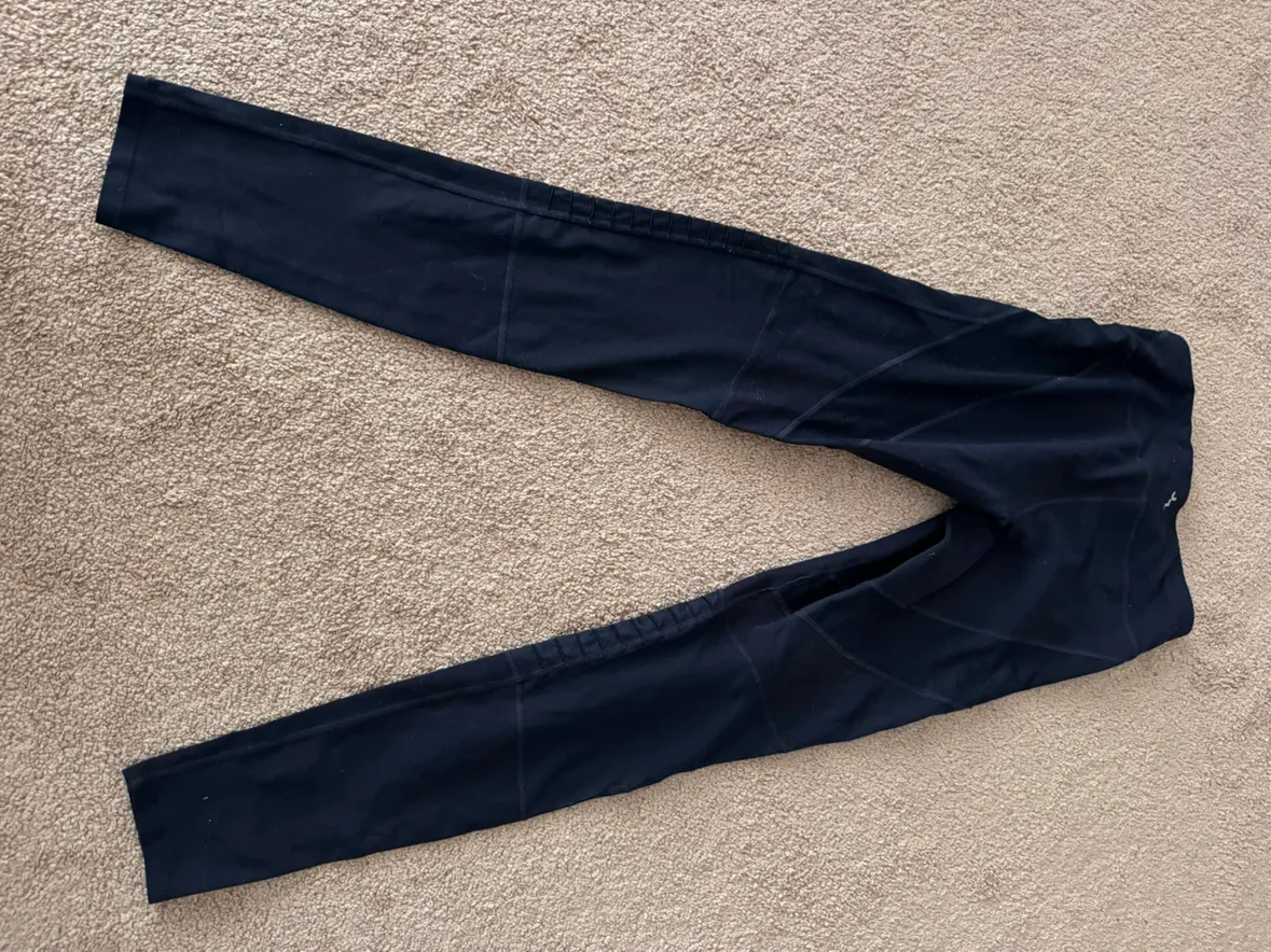 Joy Lab Black Leggings #freecycle thumbnail