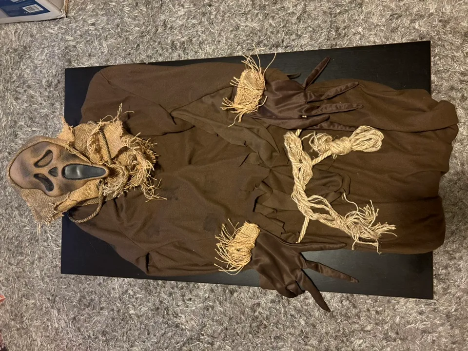 Scream Scarecrow Costume image indicator(3)