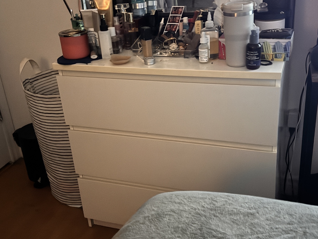 3 drawer Chest