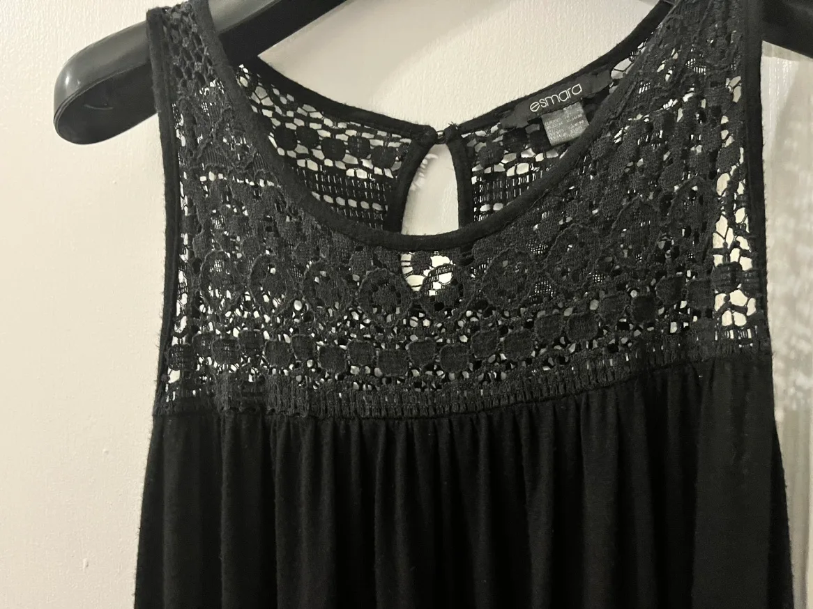 Black Lace Dress, casual and soft (XS/S) image indicator(2)