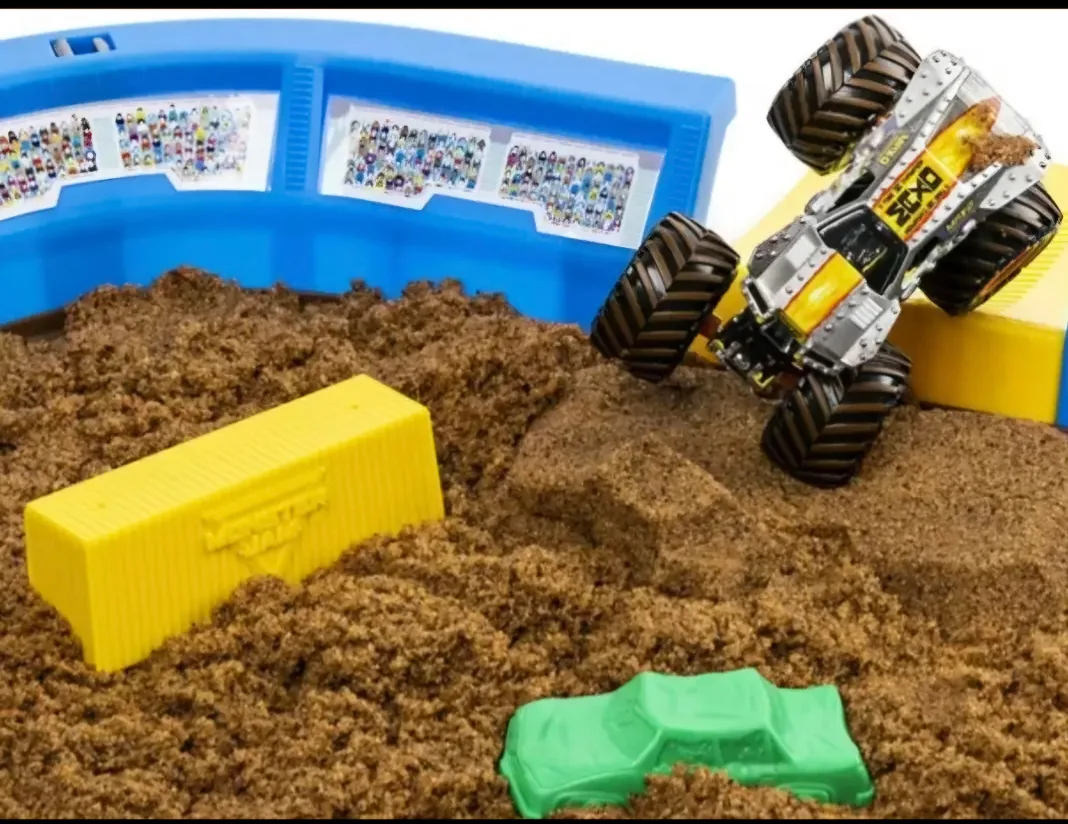 Monster Jam Monster Dirt Arina Kinetic Sand Playset image indicator(2)