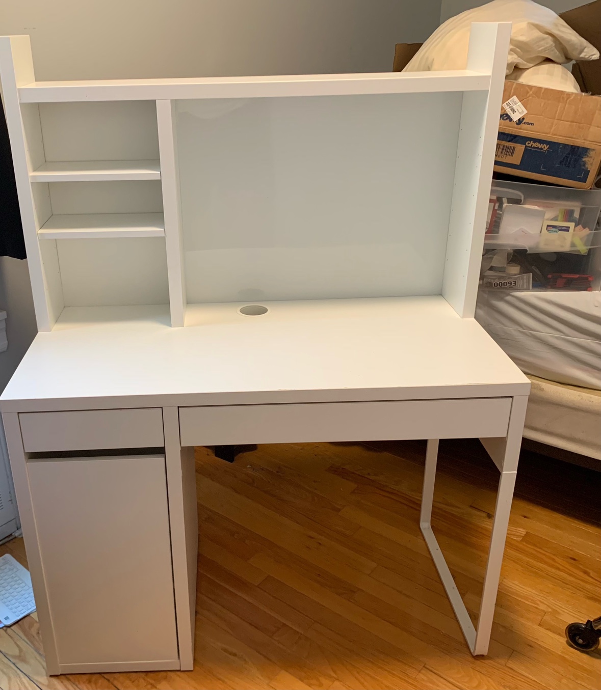 IKEA MICKE Desk with hutch