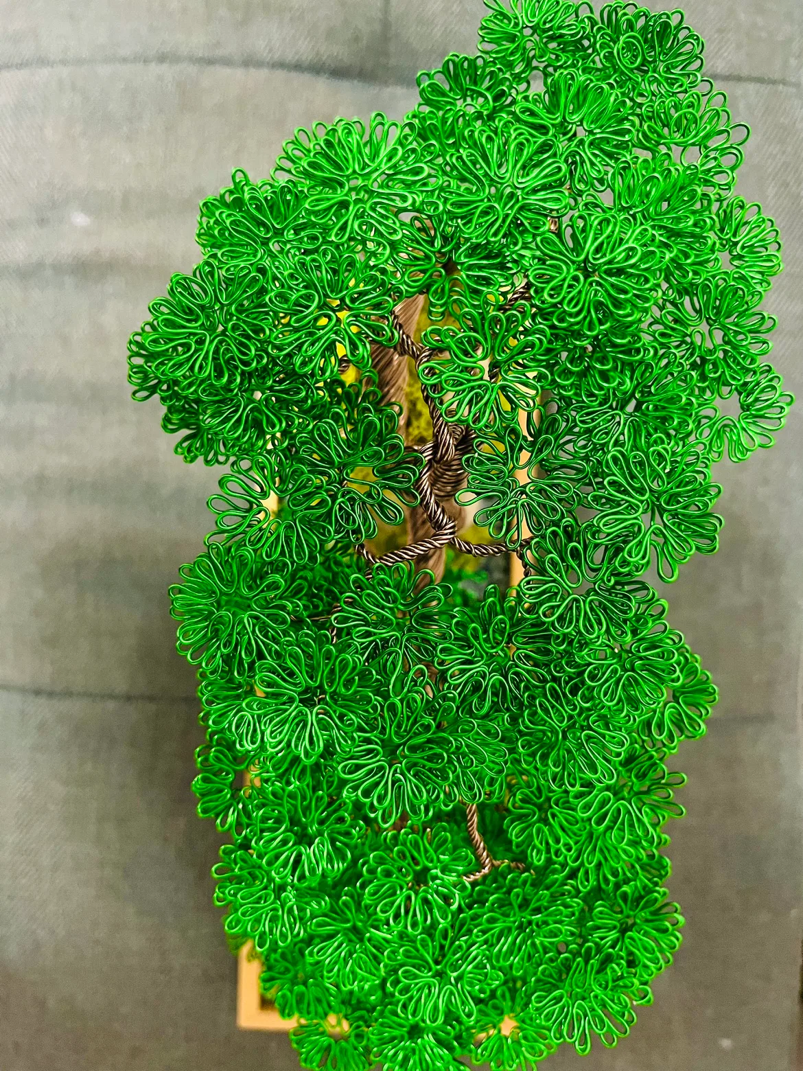 WIRE BONSAI TREE ON THE ROCK image indicator(9)