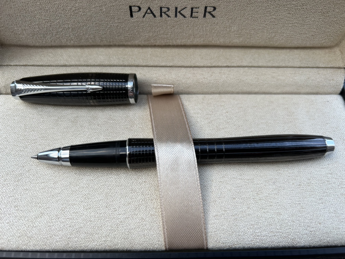 Parker Sonnet Gunmetal Chiselled Chrome Trim Rollerball Pen - photo 3