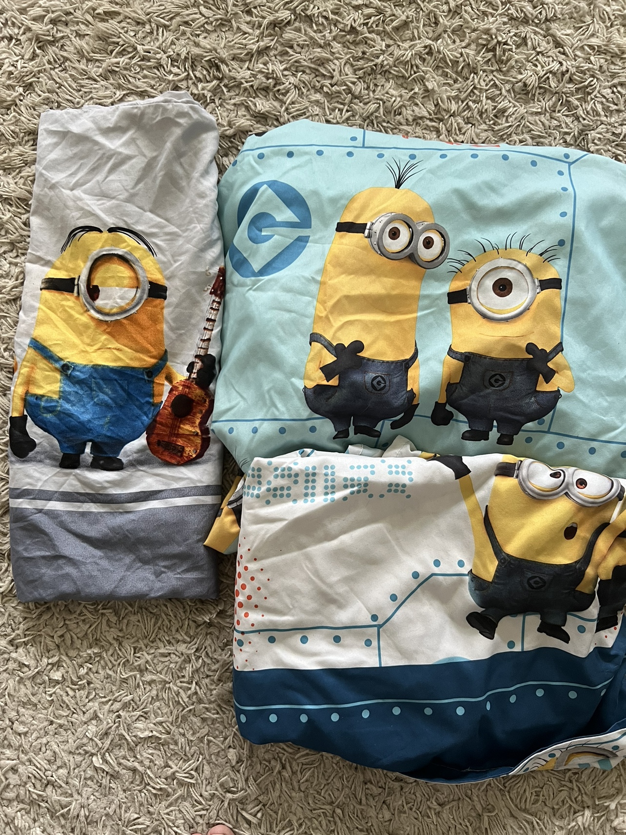 Minions bedding w/curtains - photo 3