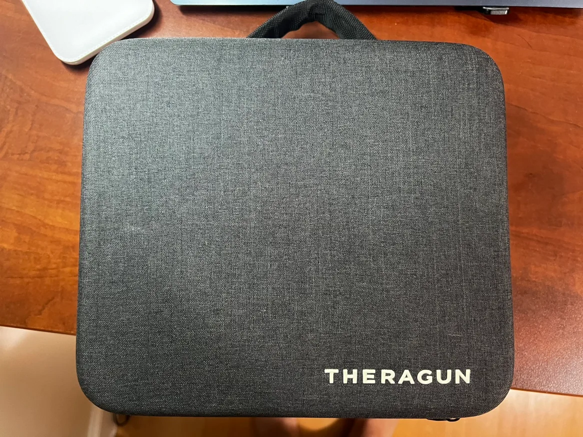 Theragun Elite / Massage Gun thumbnail