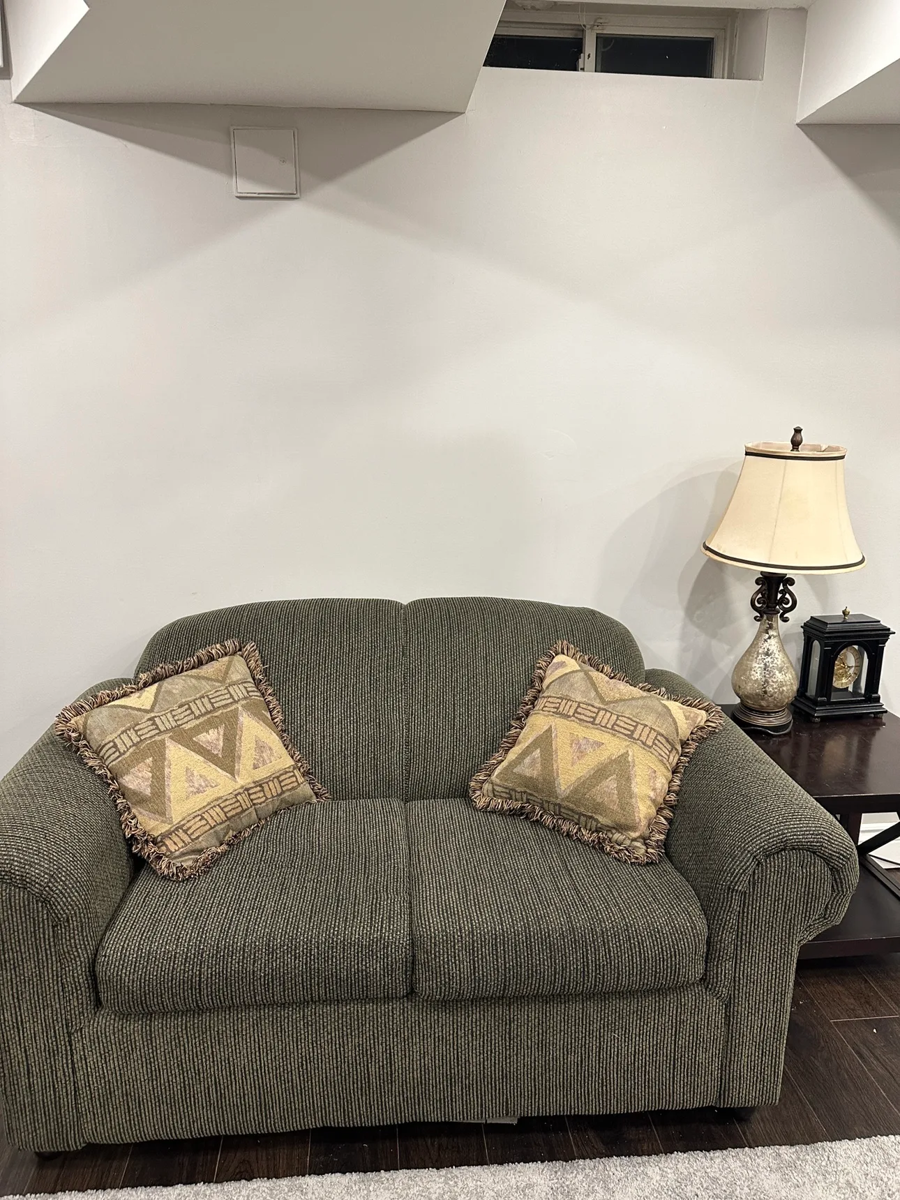 Green couch with love seat image indicator(3)